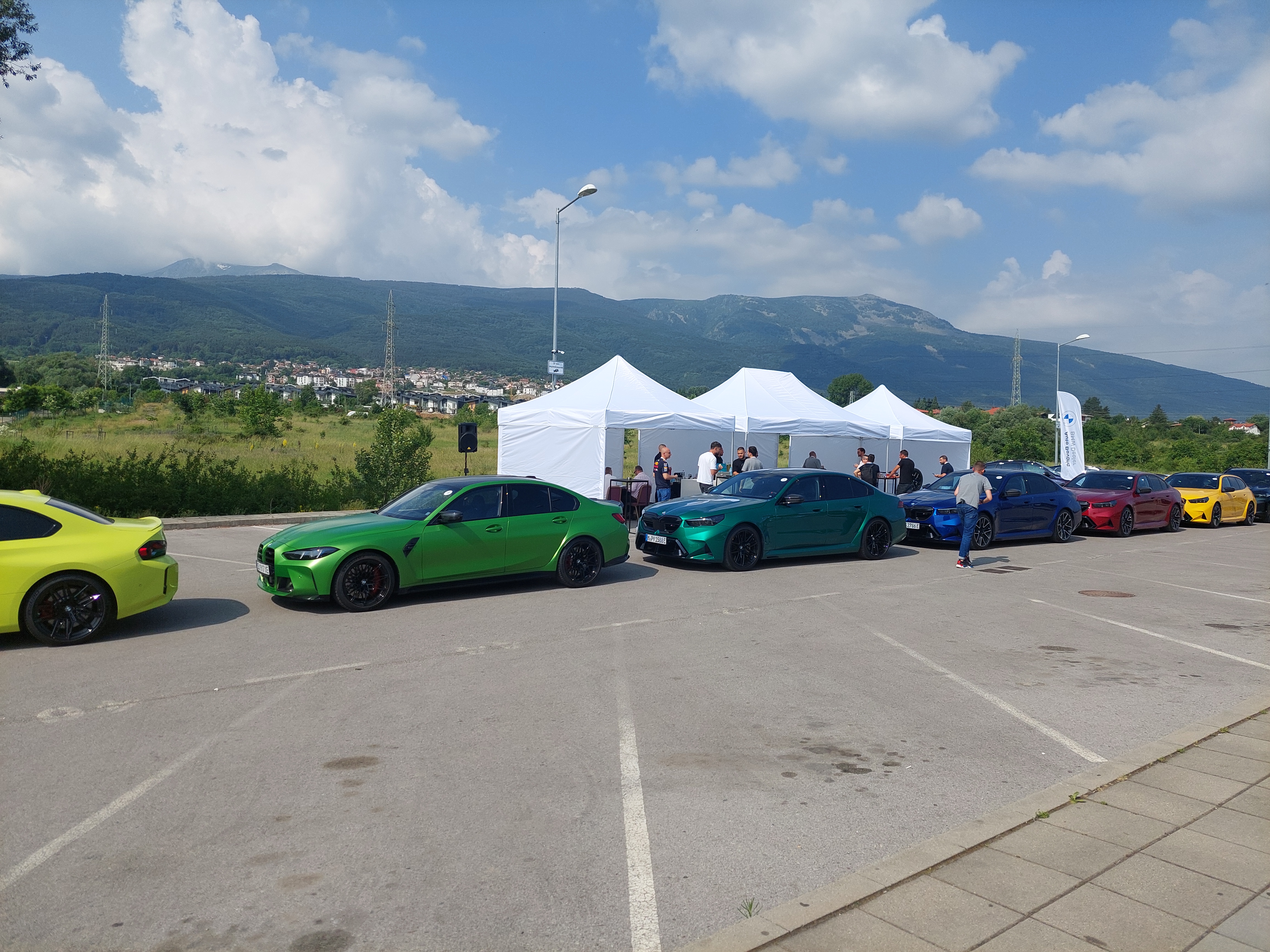 Озвучаване на тест-драйв на новата М-серия на BMW.